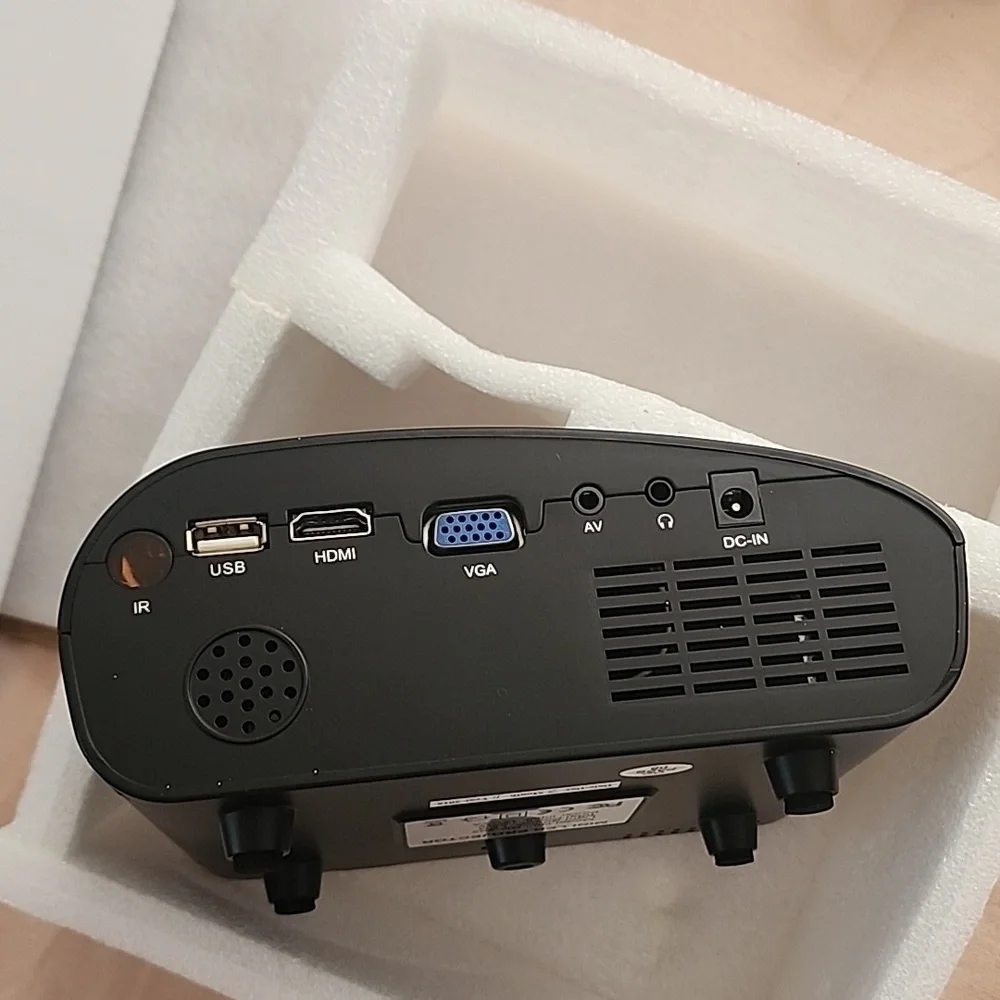 Mini LED PROJECTOR - Picture 6 of 6